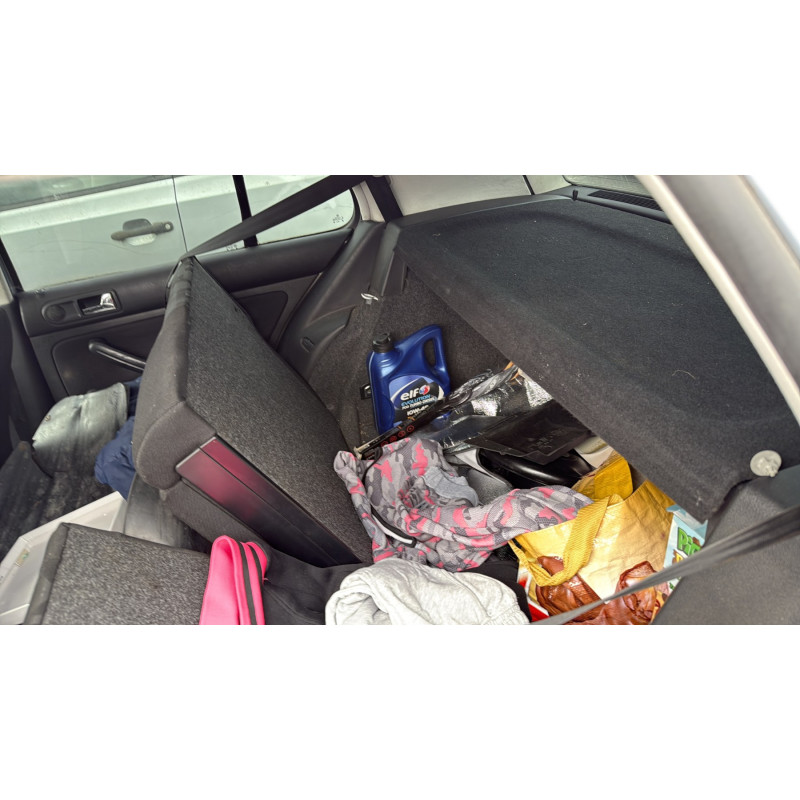 Vitre arriere gauche VOLKSWAGEN GOLF 4 Photo n°19