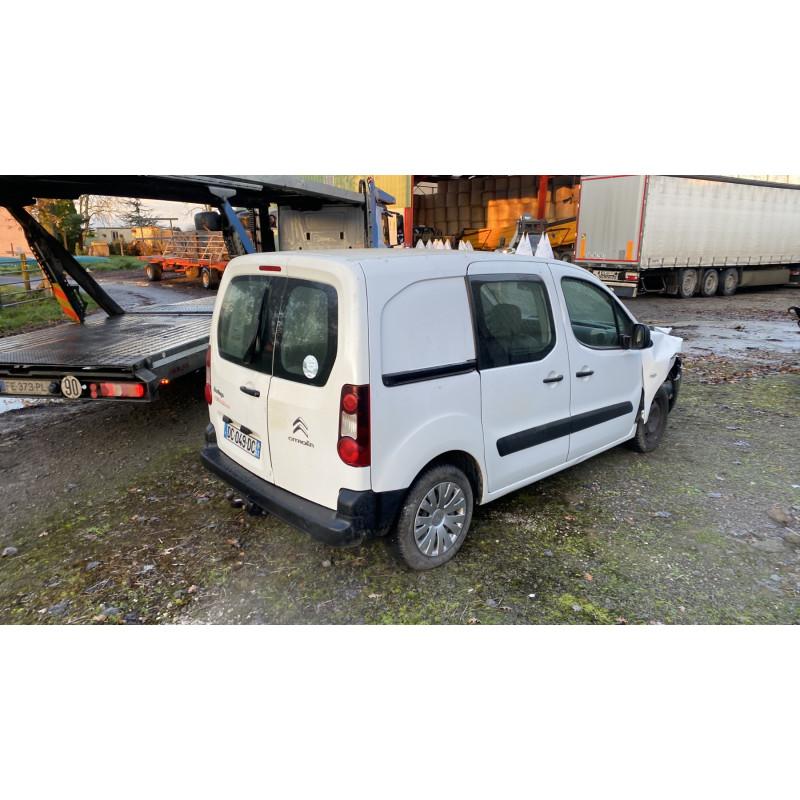 Renfort pare choc avant (traverse) CITROEN BERLINGO 2 Photo n°6
