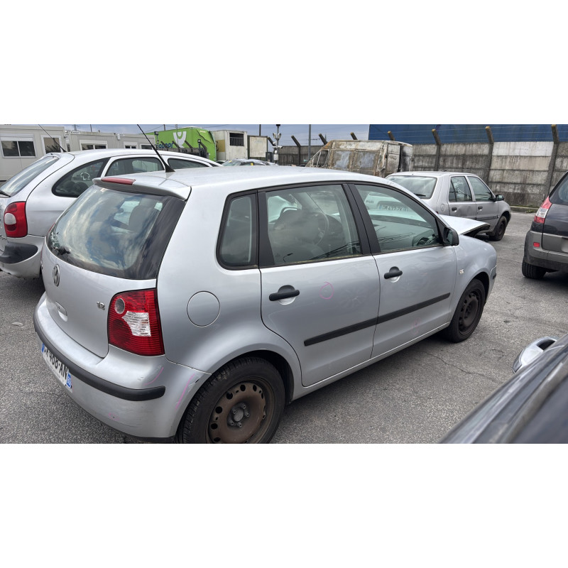 Aile avant droit VOLKSWAGEN POLO 4 Photo n°16