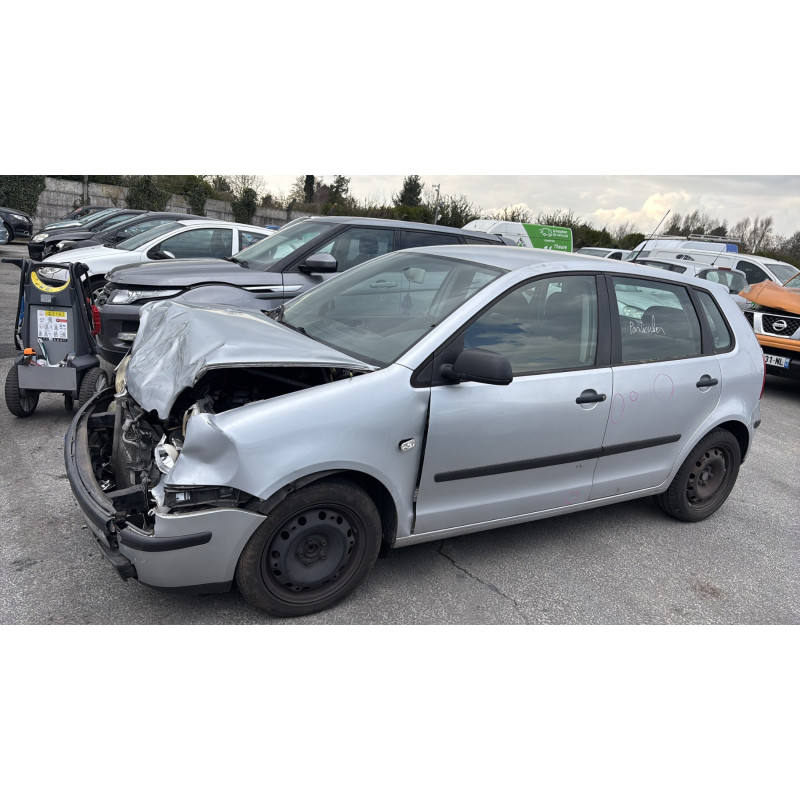 Aile avant droit VOLKSWAGEN POLO 4 Photo n°18