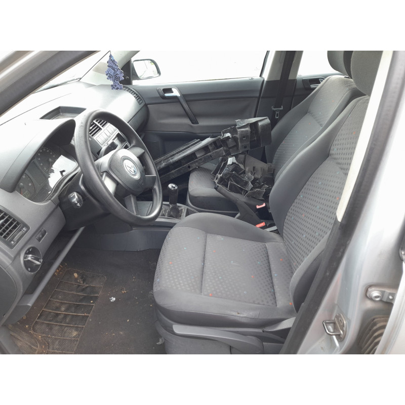 Porte arriere gauche VOLKSWAGEN POLO 4 Photo n°8