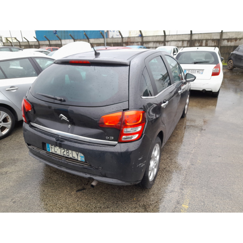 Pare choc avant CITROEN C3 2 Photo n°9