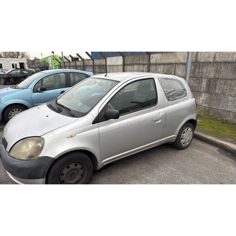 Feu arriere principal gauche (feux) TOYOTA YARIS 1 Photo n°14
