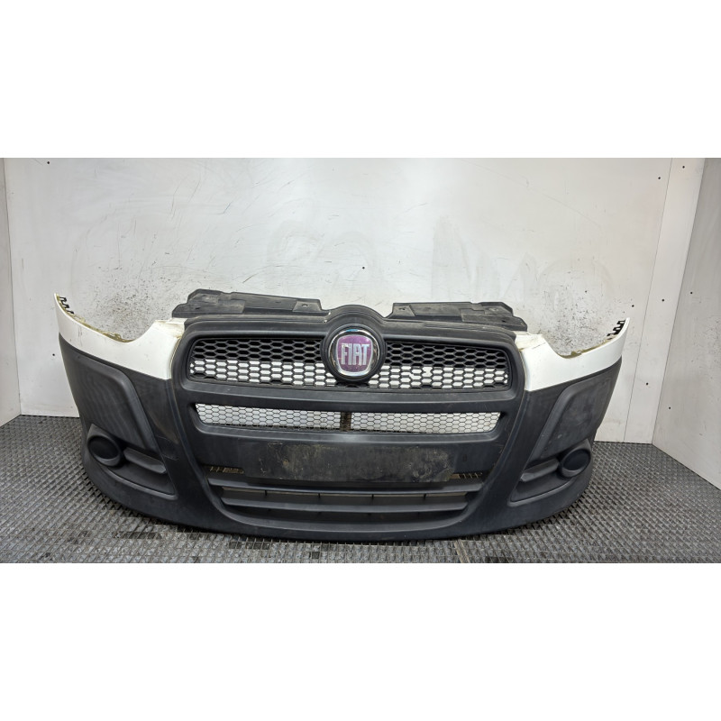 Pare choc avant FIAT DOBLO 2 Photo n°1