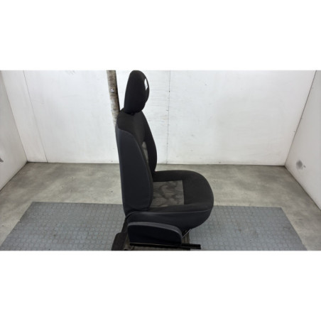 Siege avant droit DACIA SANDERO 1