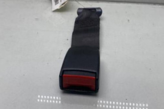 Attache ceinture arriere gauche PEUGEOT 206