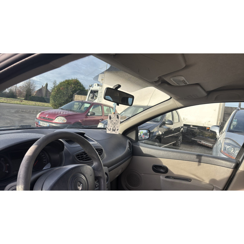 Renfort pare choc avant (traverse) RENAULT CLIO 3 Photo n°17