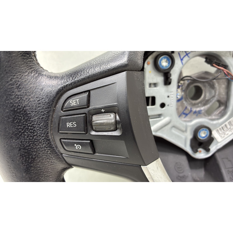 Volant BMW X3 F25 Photo n°3