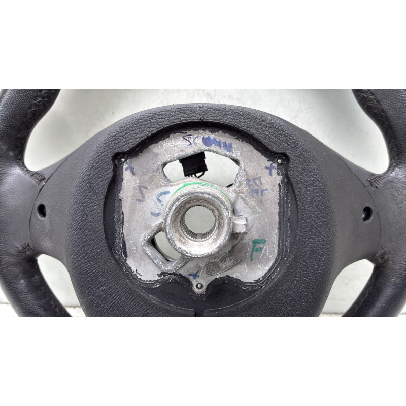 Volant BMW X3 F25 Photo n°8