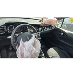 Vitre avant droit CITROEN DS3