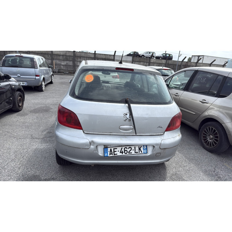 Pretensionneur de ceinture avant gauche PEUGEOT 307 Photo n°9