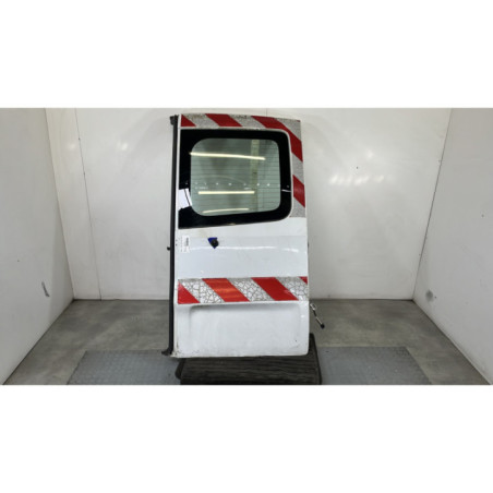 Porte de coffre droit RENAULT TRAFIC 2 Photo n°1