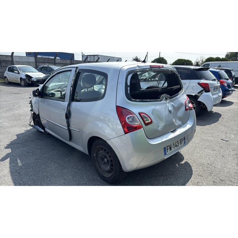 Feu arriere secondaire gauche (feux) RENAULT TWINGO 2 Photo n°9