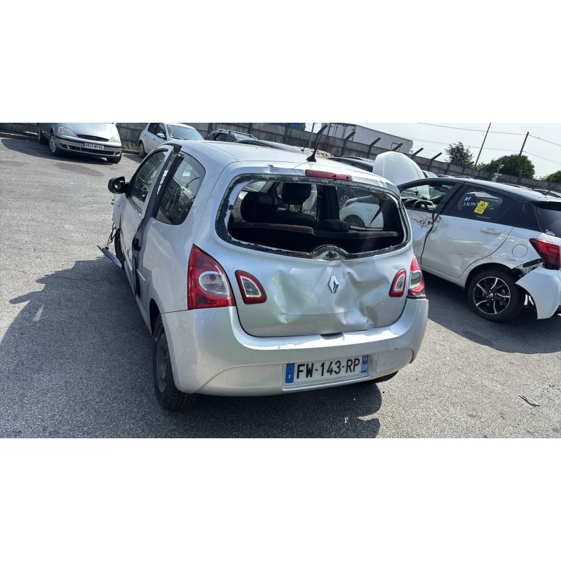 Feu arriere secondaire gauche (feux) RENAULT TWINGO 2 Photo n°10