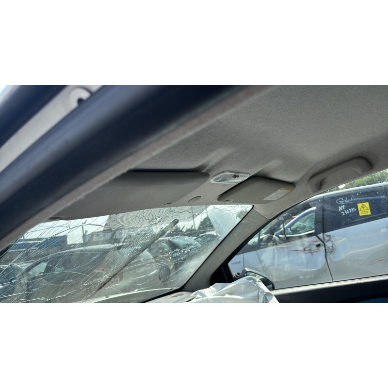 Feu arriere secondaire gauche (feux) RENAULT TWINGO 2 Photo n°18