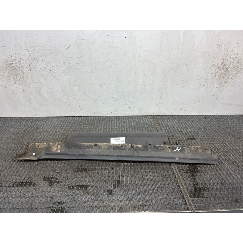 Bas de caisse gauche CHEVROLET CAPTIVA Photo n°2
