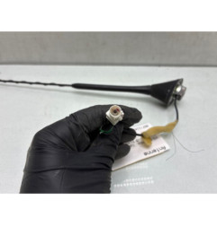 Antenne VOLKSWAGEN GOLF 5 Photo n°1