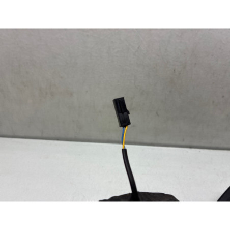 Attache ceinture avant droit VOLKSWAGEN GOLF 5