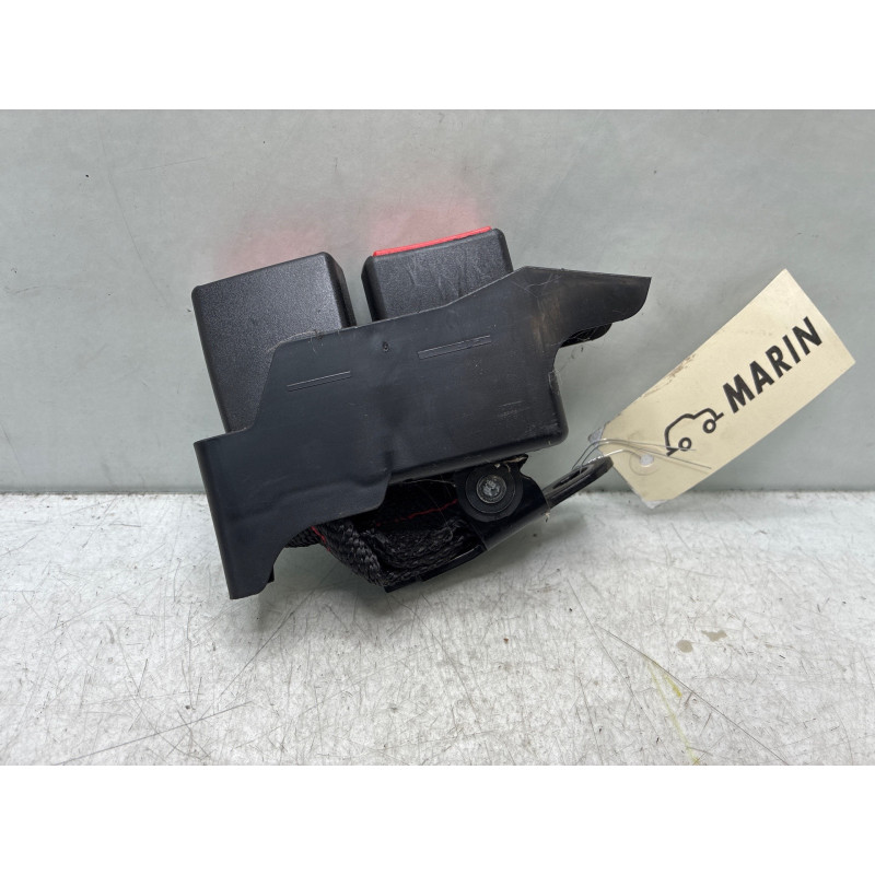 Attache ceinture arriere droit RENAULT CLIO 3 Photo n°1