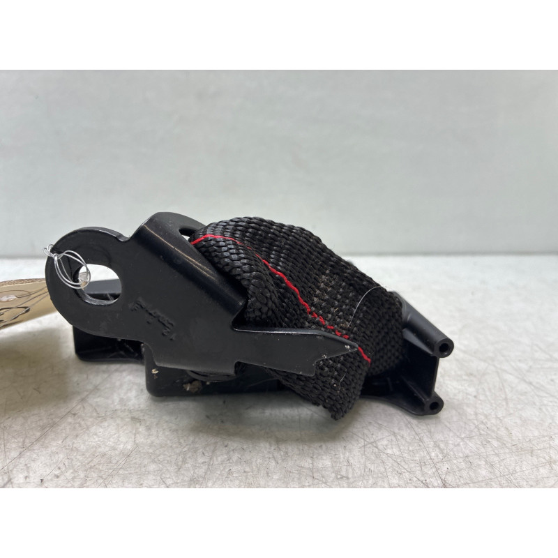 Attache ceinture arriere droit RENAULT CLIO 3 Photo n°3