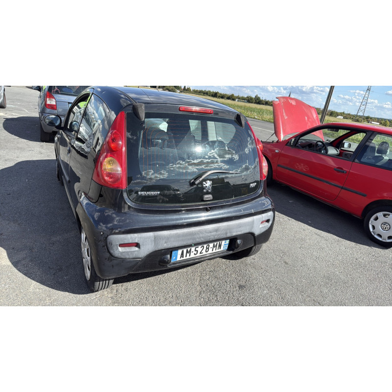 Autoradio d'origine PEUGEOT 107 Photo n°8