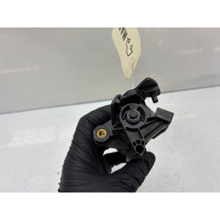 Bouton de coffre PEUGEOT 107