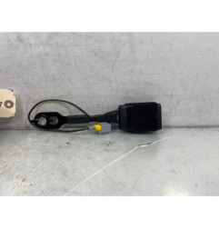 Attache ceinture avant gauche PEUGEOT 2008 1