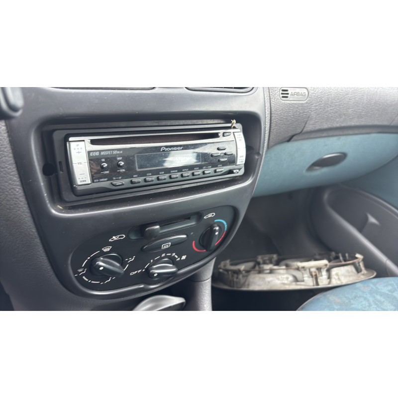 Boitier BSI PEUGEOT 206 Photo n°20