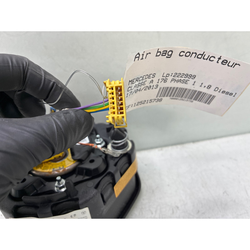 Air bag conducteur MERCEDES CLASSE A 176 Photo n°1