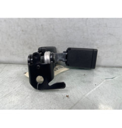 Attache ceinture arriere droit PEUGEOT 2008 1