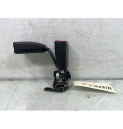 Attache ceinture arriere droit PEUGEOT 2008 1