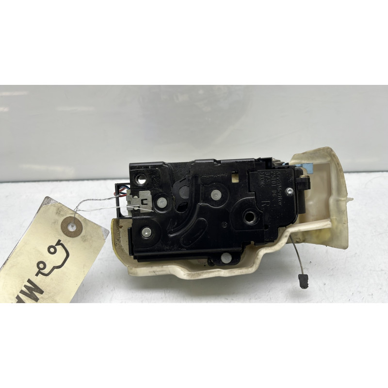 Serrure avant droit VOLKSWAGEN GOLF 5 Photo n°4