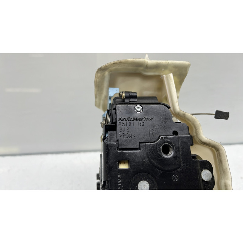 Serrure avant droit VOLKSWAGEN GOLF 5 Photo n°5