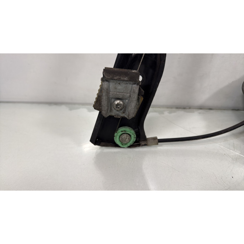 Leve vitre electrique avant gauche VOLKSWAGEN GOLF 5 Photo n°5