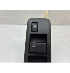 Interrupteur de leve vitre avant gauche NISSAN QASHQAI 1