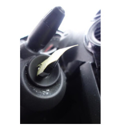 Vitre avant droit OPEL CORSA D