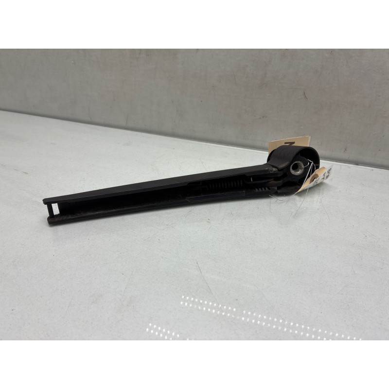 Bras essuie glace arriere VOLKSWAGEN GOLF 5 Photo n°2
