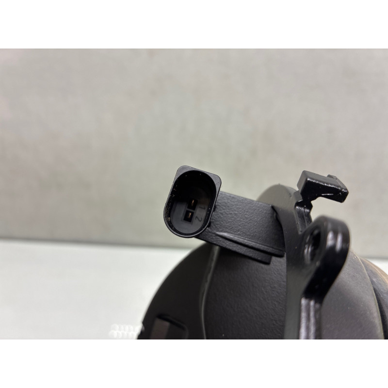 Bouton de coffre VOLKSWAGEN GOLF 5 Photo n°3