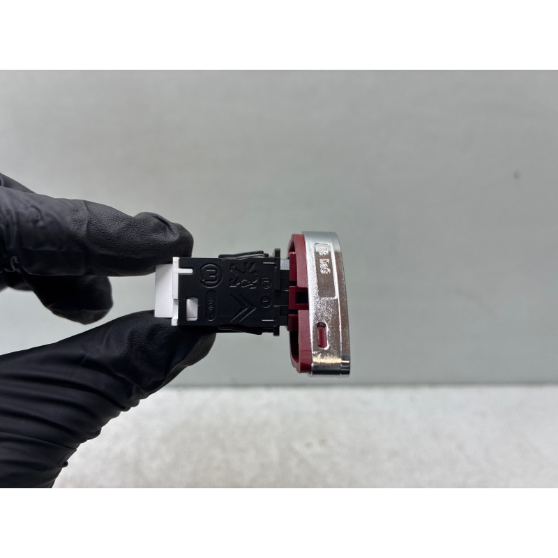 Bouton de warning CITROEN C3 2 Photo n°4