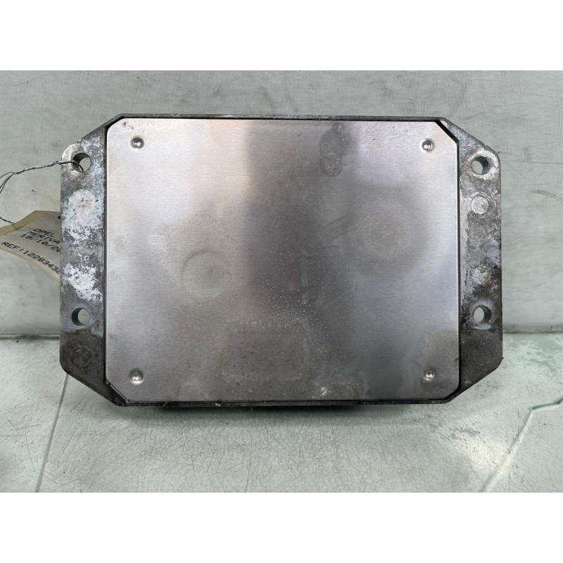 Calculateur moteur OPEL MERIVA A Photo n°5