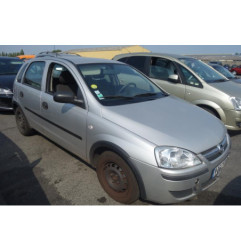 Vitre arriere droit OPEL CORSA C