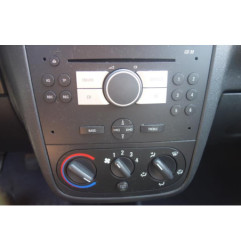 Vitre arriere droit OPEL CORSA C