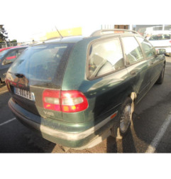 Vitre avant gauche VOLVO V 40 1