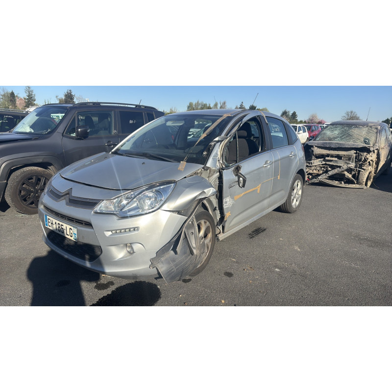 Porte avant droit CITROEN C3 2 Photo n°8