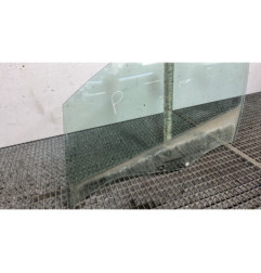 Vitre avant gauche RENAULT CLIO 4