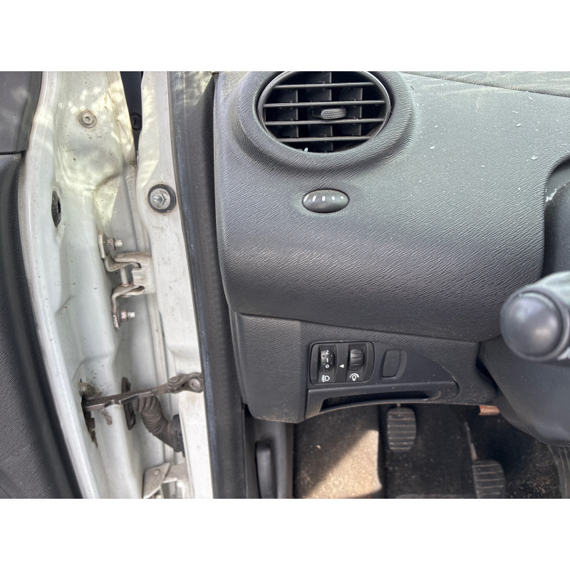 Plage arriere RENAULT TWINGO 2 Photo n°17