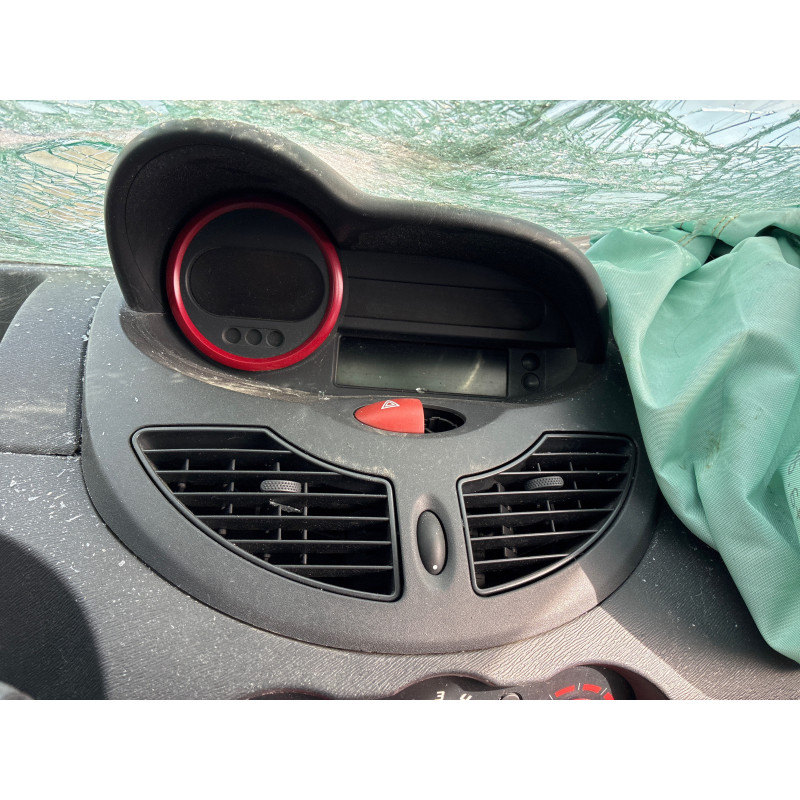 Plage arriere RENAULT TWINGO 2 Photo n°19