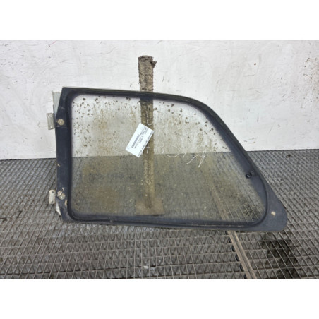 Custode arriere droit PEUGEOT 309 Photo n°1