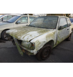 Custode arriere gauche PEUGEOT 309