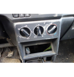 Custode arriere gauche PEUGEOT 309
